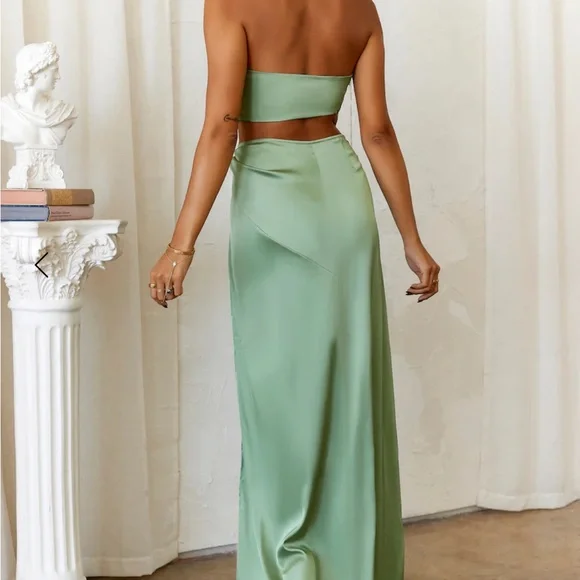 Hello Molly make them stop and stare dress - Picture 2 of 8